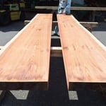 製材した板はさらに乾燥させます。