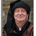 Photo William Quartier. Herbert Brandt (mon père, assez content de porter une robe en brocart et une belle coiffe!)