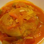 煮込みハンバーグ　エネルギー；181㌔㌍　　タンパク質；11.0㌘　　塩分；0.6㌘