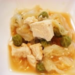 白菜と豆腐のあんかけ エネルギー；56㌔㌍　　タンパク質；4.2㌘　　塩分；0.5㌘