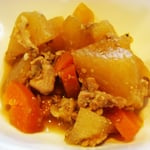 豚肉と大根のゴマ煮 エネルギー；77㌔㌍　　タンパク質；4.2㌘　　塩分；0.7㌘