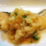 たらのみぞれ煮 エネルギー；97㌔㌍　　タンパク質；15.2㌘　　塩分；0.6㌘ 