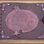 Grimoire de cuir "Caroline Tepijn".