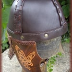 Casque de cuir "oiseau".