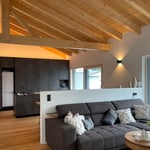 Indirekte Beleuchtung Sichtdachstuhl Neubau, Innsbruck