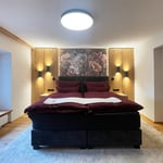 Direkte und indirekte Beleuchtungsmöglichkeiten Schlafzimmer