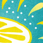 Farben: light teal / yellow