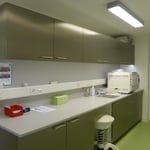 Laborbereich Fachpraxis für Kieferorthopädie (Mauren, Liechtenstein), Architekt: Andreas Thiele, Foto: Gränz Innenausbau