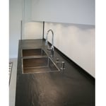 Küche mit Schiefer, spaltrau (Frankenwald), Architekt: Andreas Thiele, Foto: Gränz Innenausbau