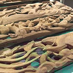 本殿の飾り彫刻