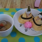 ひな祭りのおすし　　今日の給食