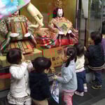 みんなより大きなおひなさま！！