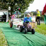 Mini-Traktor-Pulling am Jubiläumsfest 2019