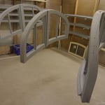 Bâtis d'imposte cintrés en plan et en élévation 