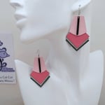 VENDUES ! B.O. FORMIDABLE modèle SANDRINE Breloque barre noire et cuir rose dragée/rose/gris clair/gris