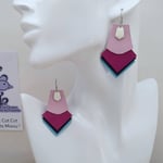 VENDUES ! B.O. FORMIDABLE modèle SANDRINE Breloque diamant blanc et cuir rose dragée/fuchsia/bleu nuit/bleu azur