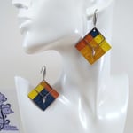 B.O. FORMIDABLE modèle n°10 Cuirs bleu canard/jaune/moutarde/orange, breloques carré et feuille inox