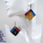 B.O. FORMIDABLE modèle n°10 Cuirs noir/bleu cobalt/moutarde/rouge, breloques carré et feuille inox