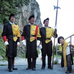 Noch ist die Burg geschlossen und gut bewacht!