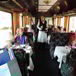 im Speisewagen