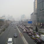 Une rue que nous traversons