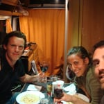 Retour dans le camping-car pour un dîner commun