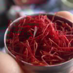 Odeur très forte.... j'en ai acheté !