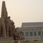 Juste sur la gauche...