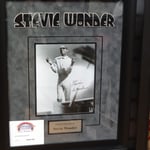 Photo Stevie Wonder, dédicacée. 1 000$