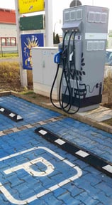 DC Ladenetz an den Autobahnen Beispiel an der A9 Foto Solarstrom-Simon