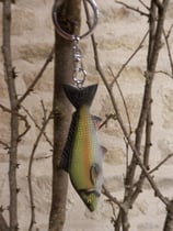 Porte  clé  " Carpe  "