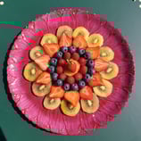 Plat de présentation Marguerite fuchsia