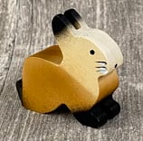 Trauffer 1313 Hase sitzend