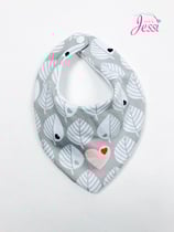 Dräiecksduch (hellgro Blieder)