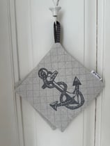 Topflappen Anker grau