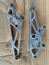 skelettierte Fussrastengrundplatten CB 900/1100