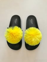 SALE - Schlappe Pompom