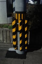 トラ標識ポールガード１０００