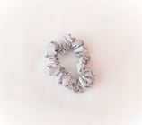 Haargummi Pusteblume grau groß