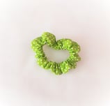 Haargummi Punkte grün groß