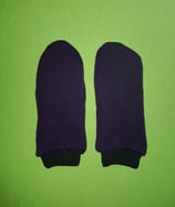 Handschuhe Strick lila/schwarz lang Gr. 3