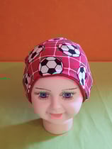 Beanie short Fußball-rot/rot KU 43/45