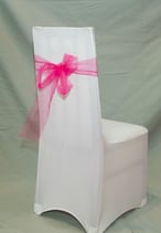 Housse en lycra + noeud assorti selon coloris souhaité