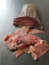 Wildschwein geräuchert