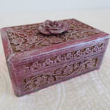 Schatulle mi Rosenblüte