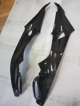 CARBON2RACE S1000RR 09-18 タンクサイドパネル