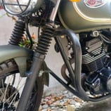 W175 エンジンガード クラッシュバー V4