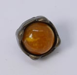 Rivet faux ambre