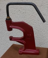 Presse manuelle à canon n°3