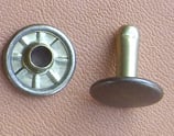 Rivet vieux laiton taille 3 (grand)